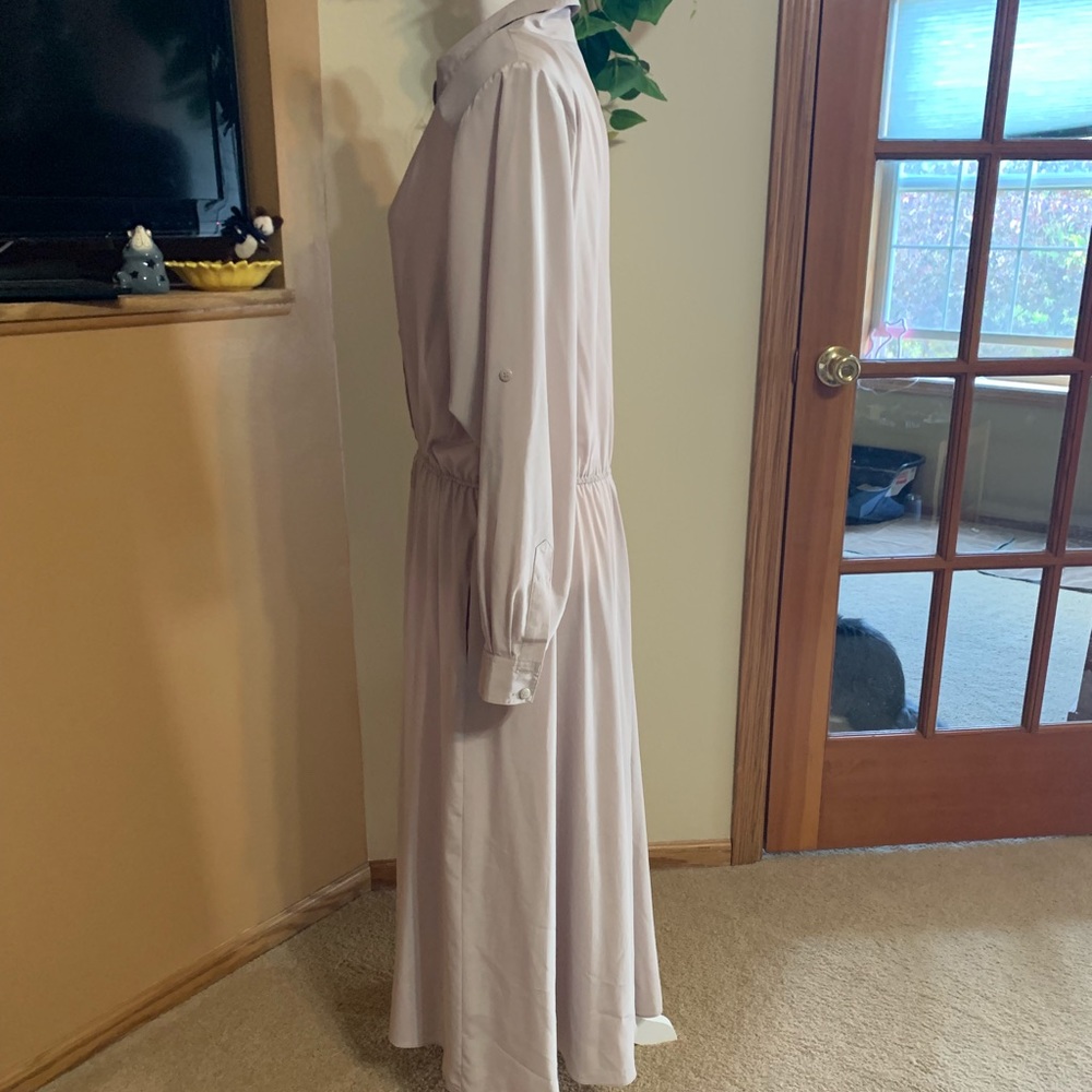 Vintage Dress - Picture 4 of 7